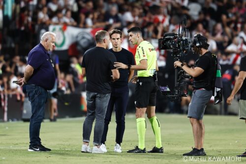 Please do not reproduce without prior permission.