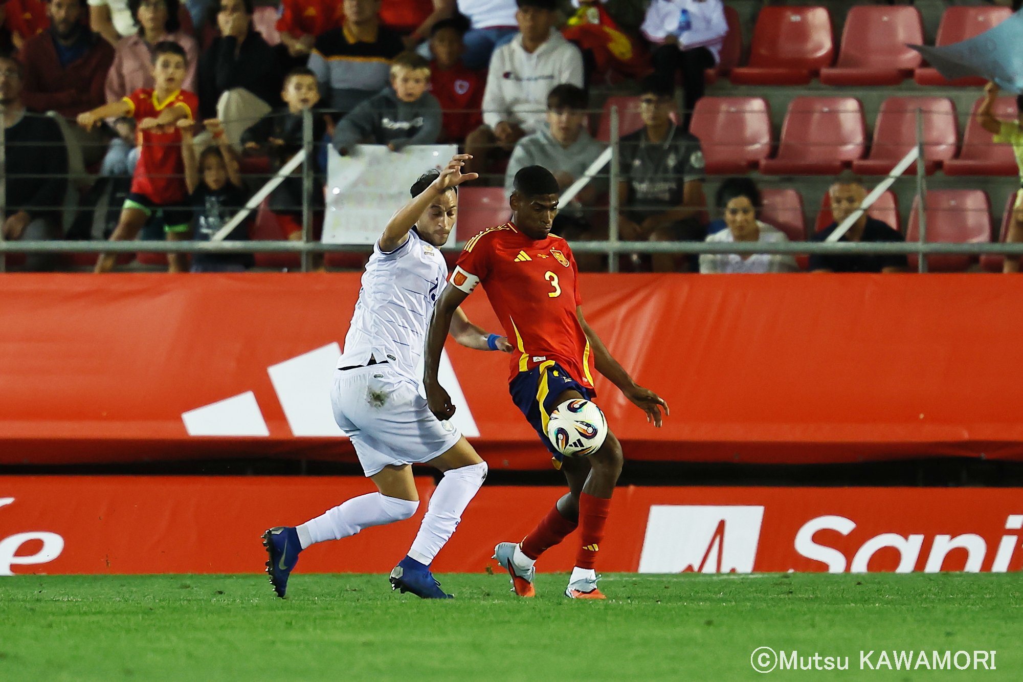 Please do not reproduce without prior permission.