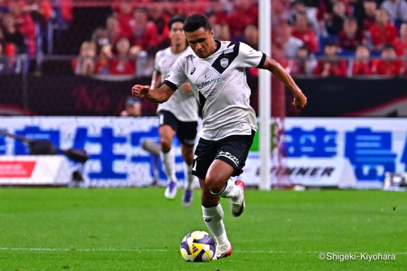 20251004 J1 Urawa vs Kobe Kiyohara15(s)