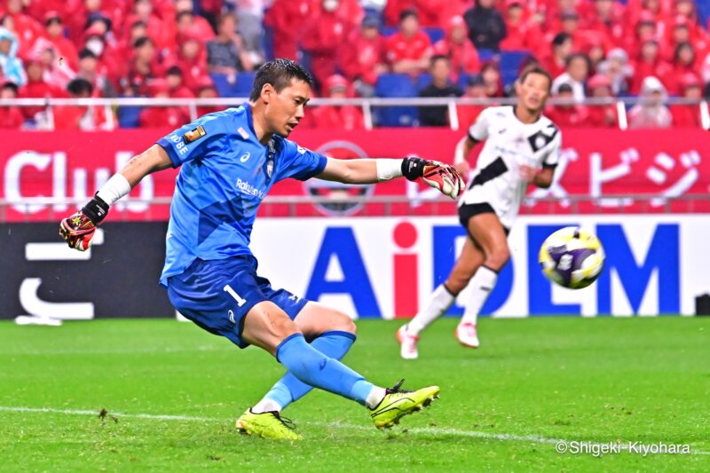 20251004 J1 Urawa vs Kobe Kiyohara46(s)