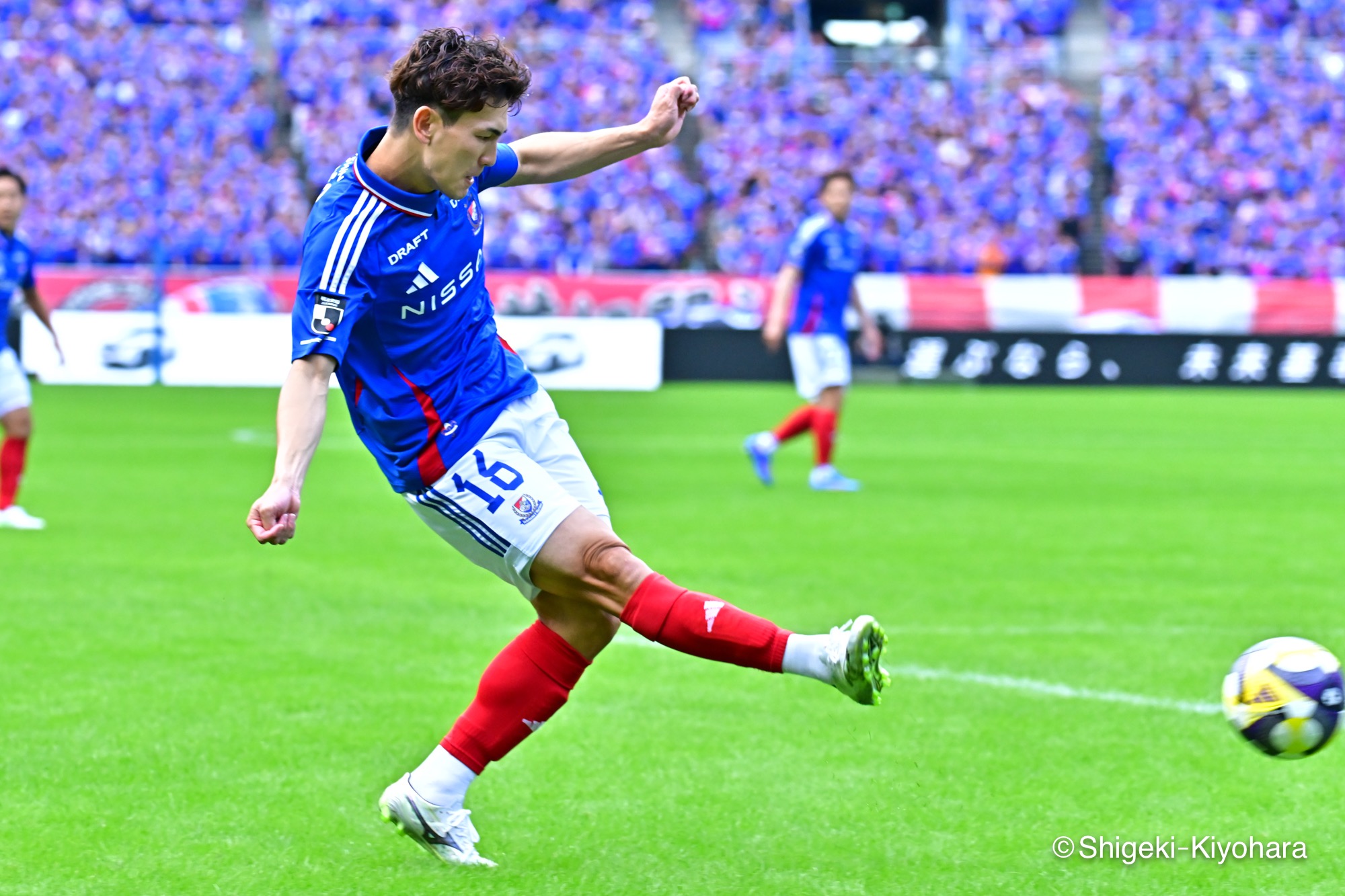 20251018 J1 YokohamaFM vs Urawa Kiyohara18(s)