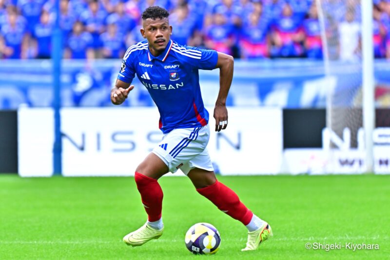 20251018 J1 YokohamaFM vs Urawa Kiyohara26(s)