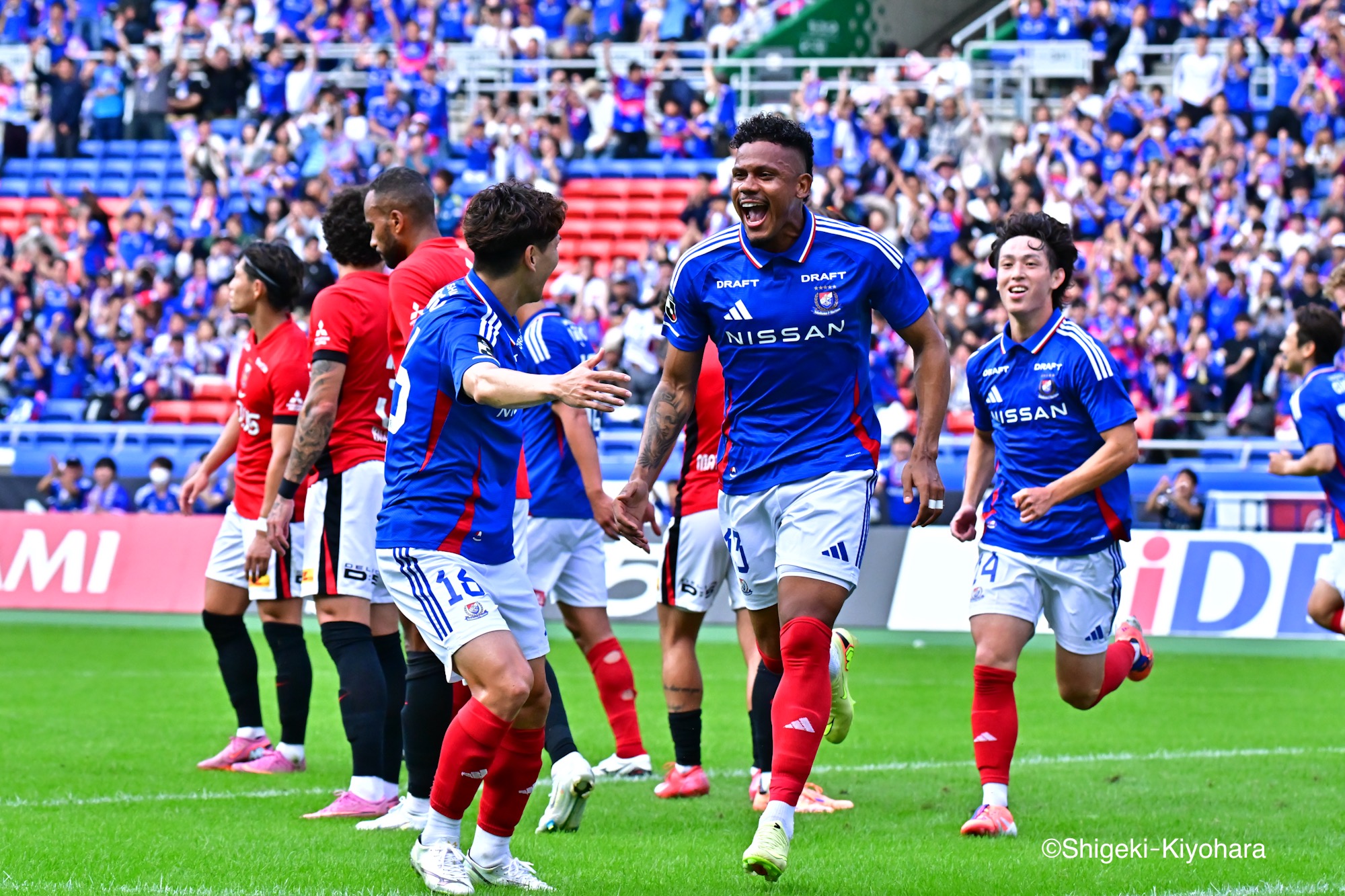 20251018 J1 YokohamaFM vs Urawa Kiyohara4(s)