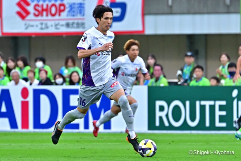 2014年湘南ベルマーレJ2優勝記念Tシャツ　Lサイズ 7月14日（日）神戸戦「Majestic Tシャツ」アイテム発売の