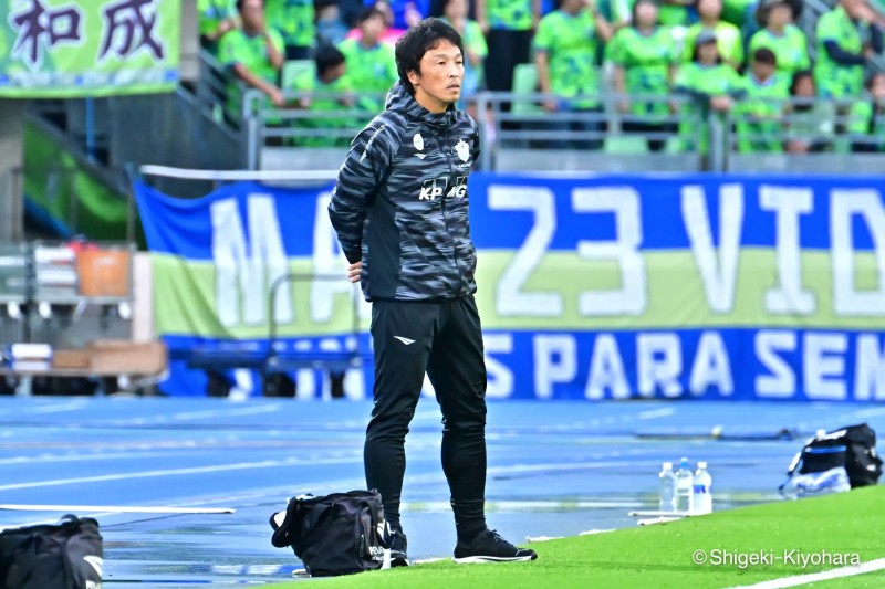 山口智
