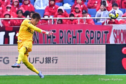 20251025 J1 Urawa vs Machida Kiyohara34(s)
