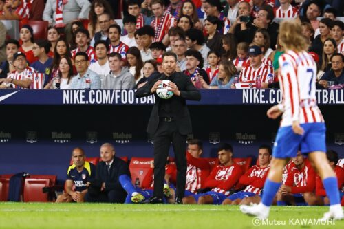 Please do not reproduce without prior permission.