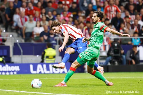 Please do not reproduce without prior permission.