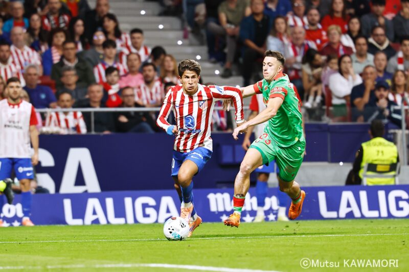 Please do not reproduce without prior permission.