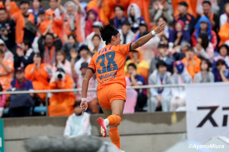 AyanoMiura_20251004_024