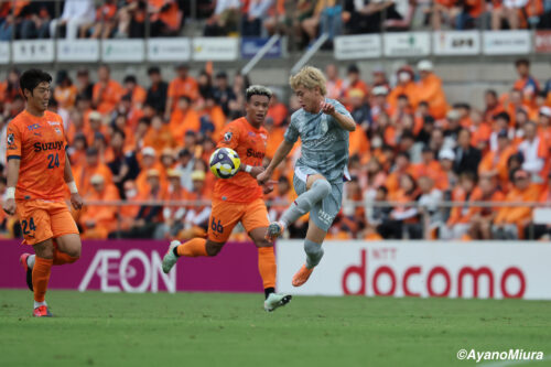 AyanoMiura_20251004_054