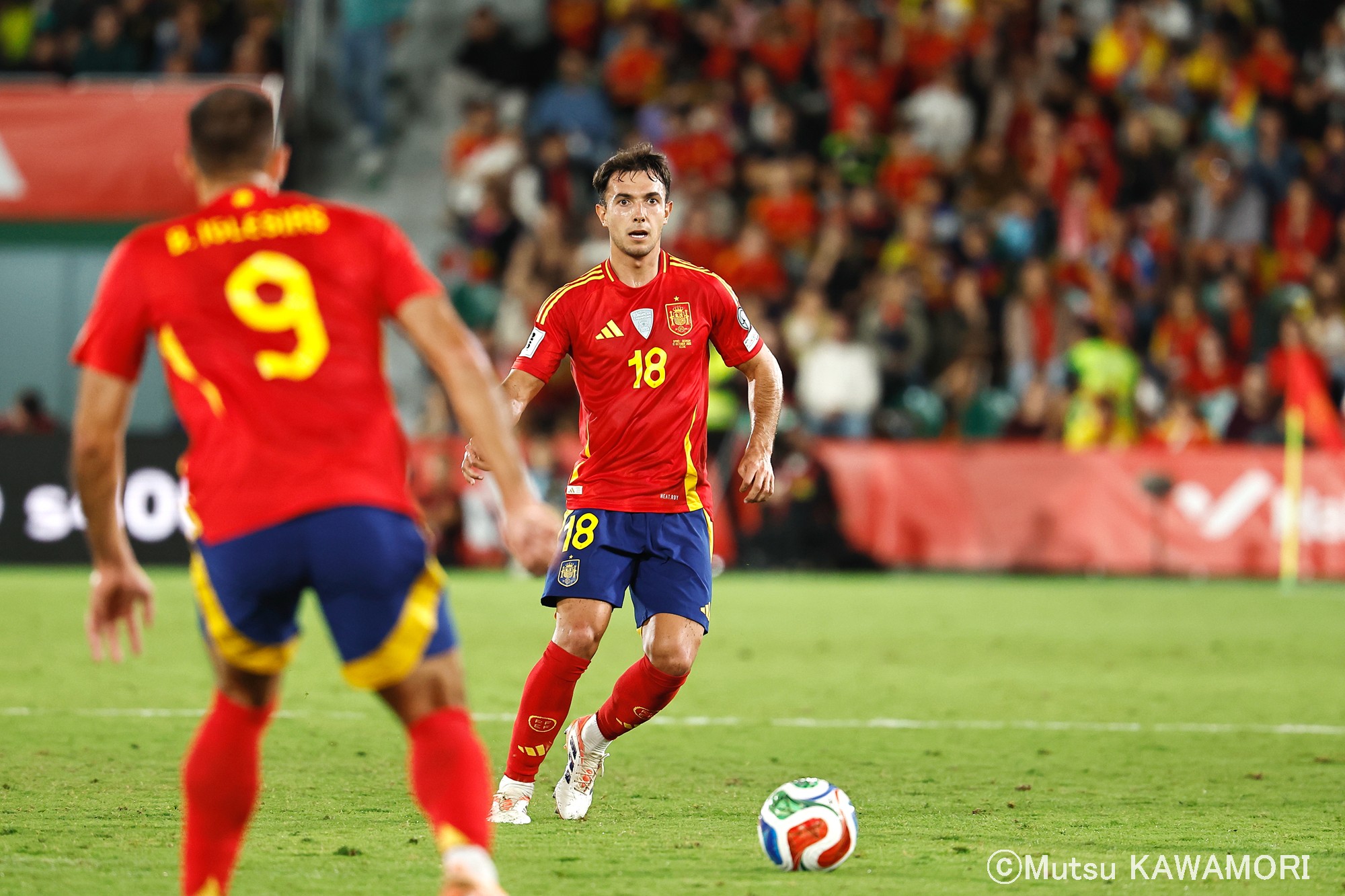 Please do not reproduce without prior permission.