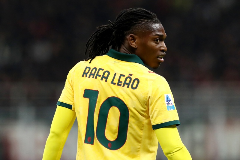 モドリッチも「世界最高の選手の一人」と絶賛！…“10番”レオンがミラン