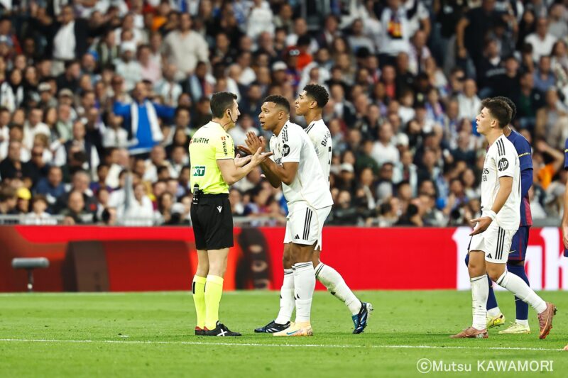 Please do not reproduce without prior permission.