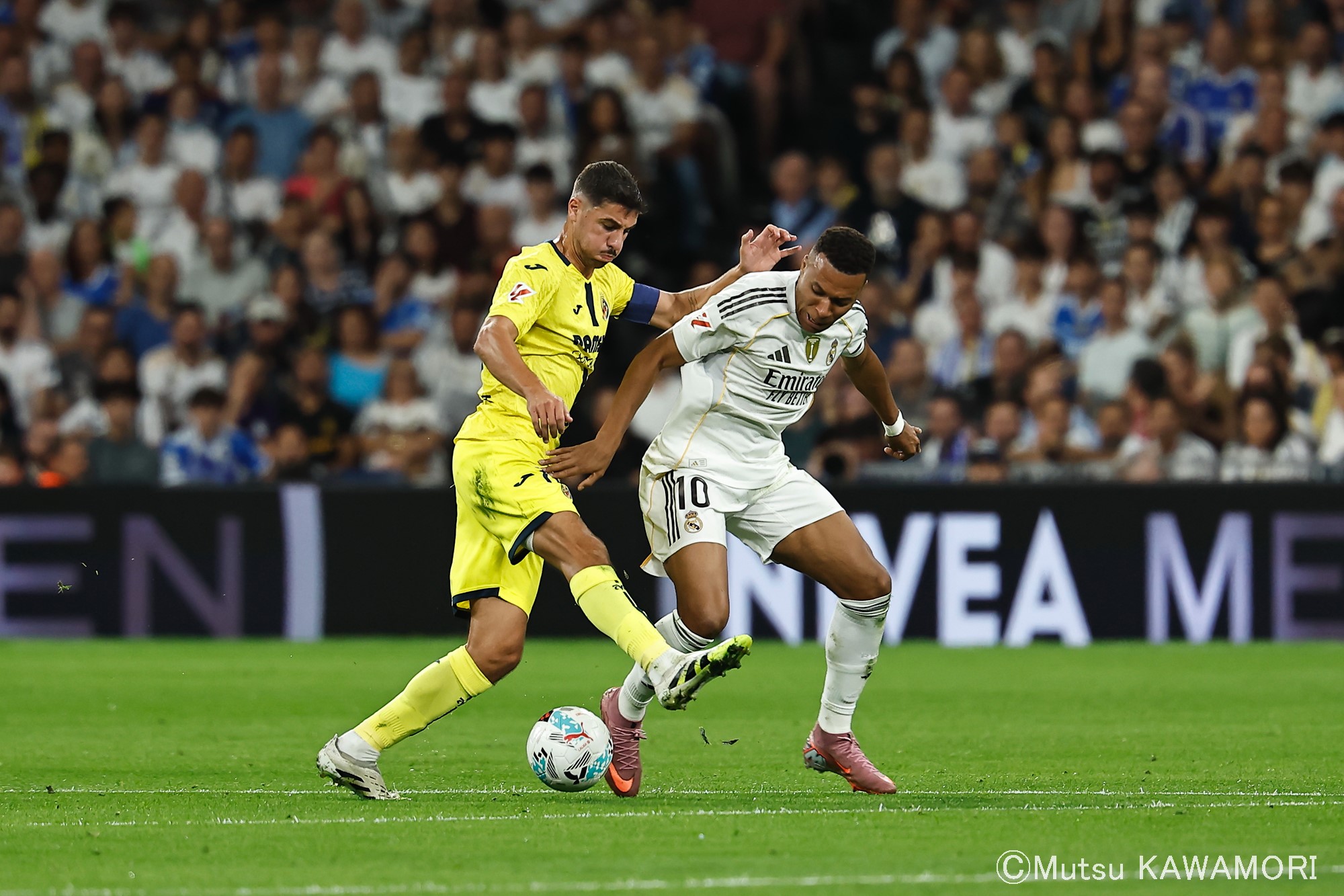 Please do not reproduce without prior permission.