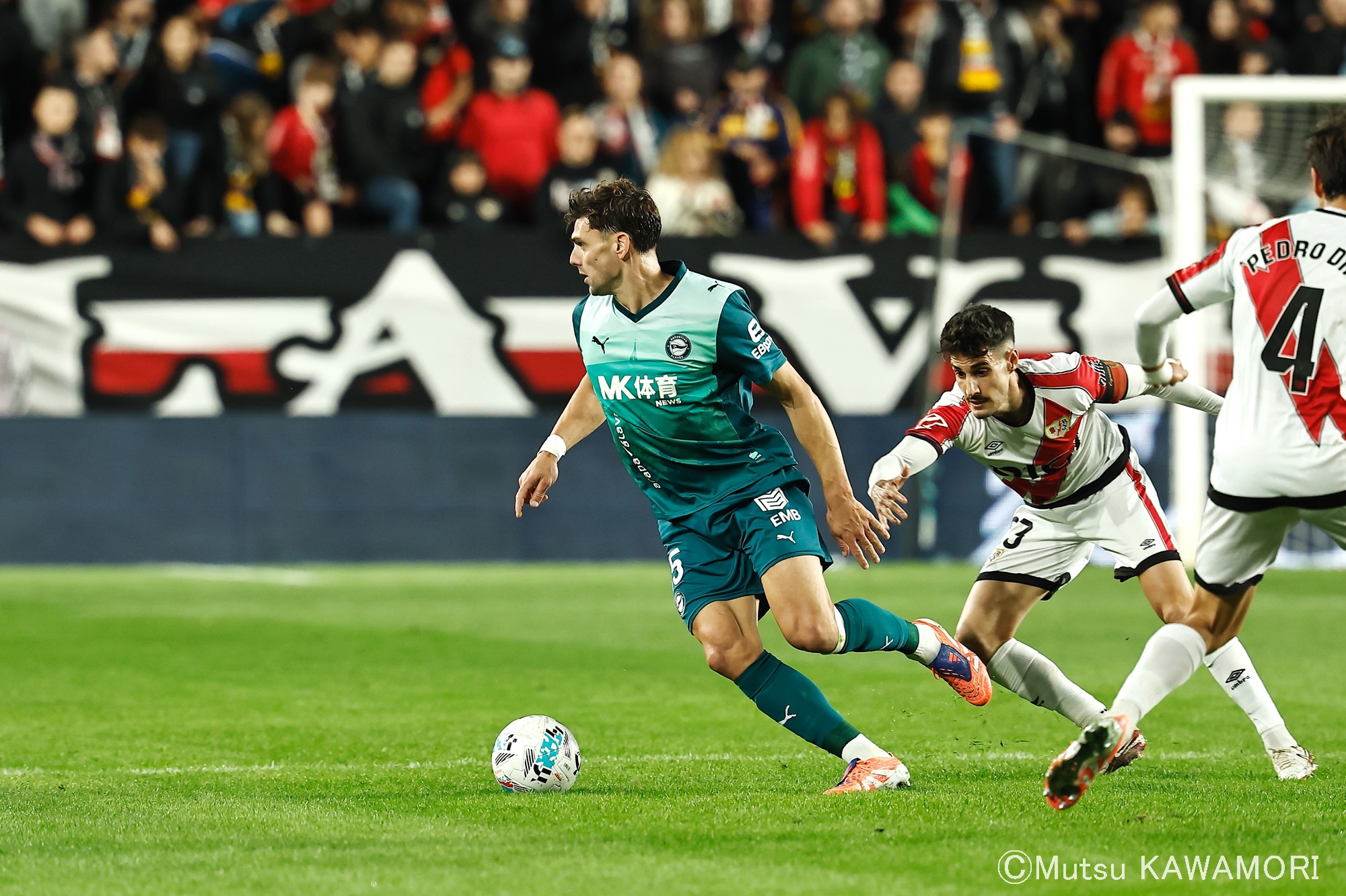 Please do not reproduce without prior permission.