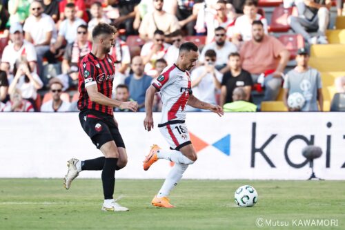 Please do not reproduce without prior permission.