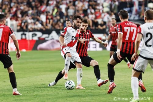 Please do not reproduce without prior permission.