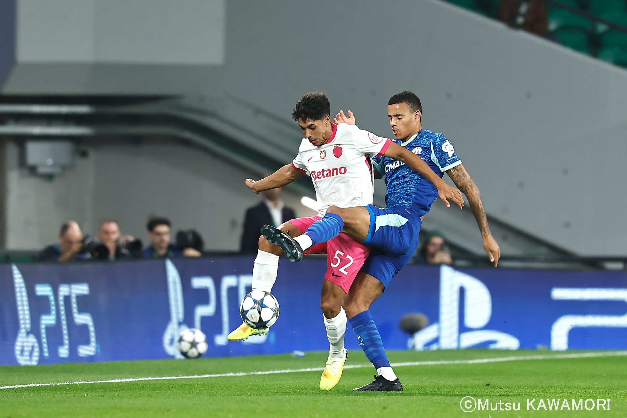 Please do not reproduce without prior permission.