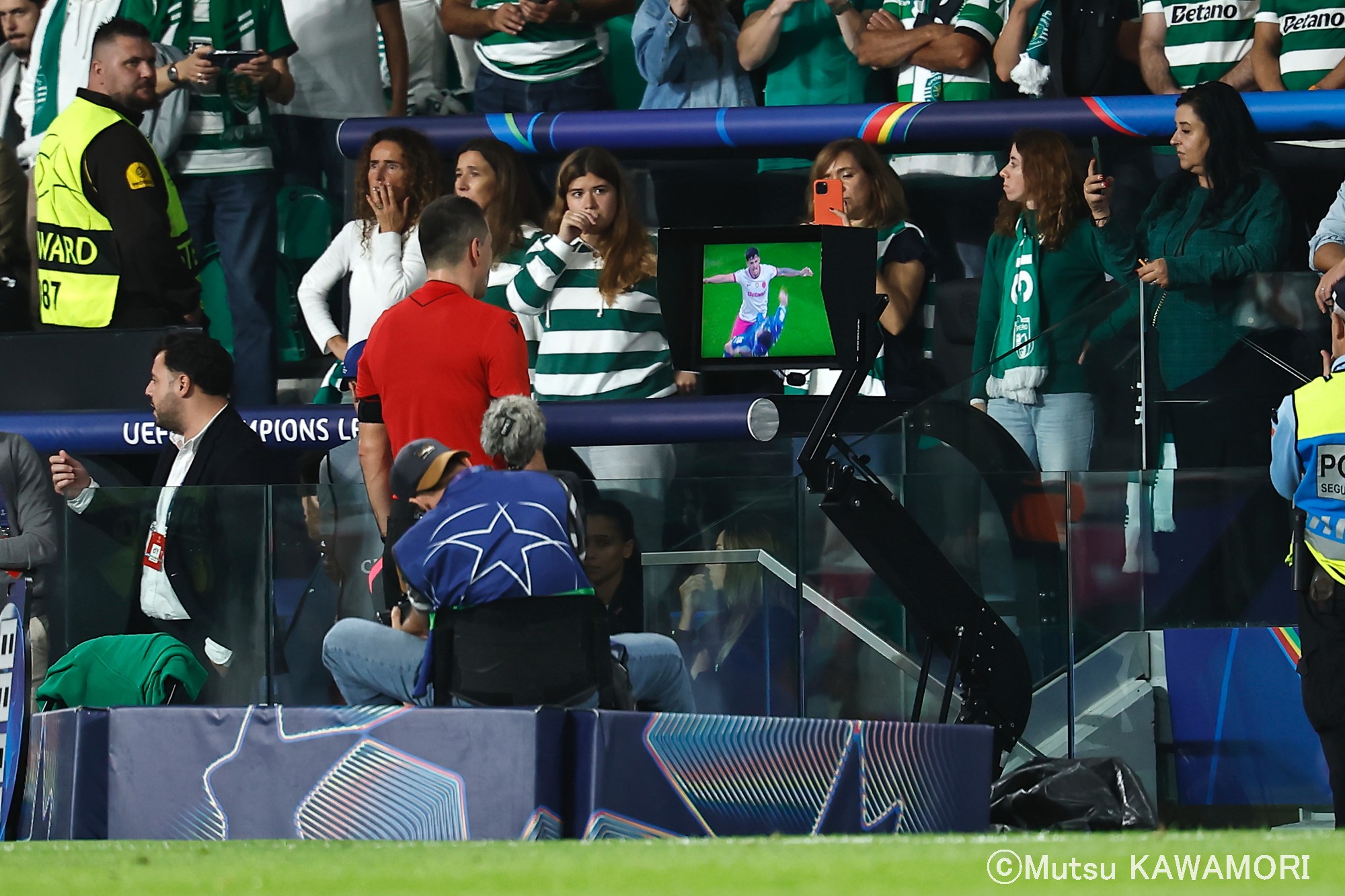 Please do not reproduce without prior permission.