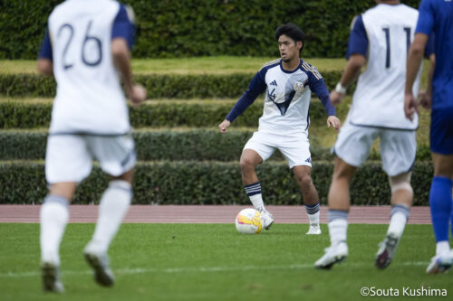 11-8 大学リーグ写真_日体大vs東洋（久島想大)-11