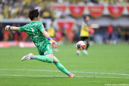 2025.11.01_11_kaneko