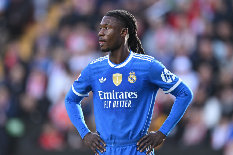 レアルMFカマヴィンガ、チームの“内部分裂”を否定「ロッカールームは