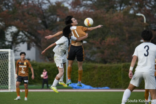 11-8 大学リーグ写真_中央大vs国士舘（久島想大)-18