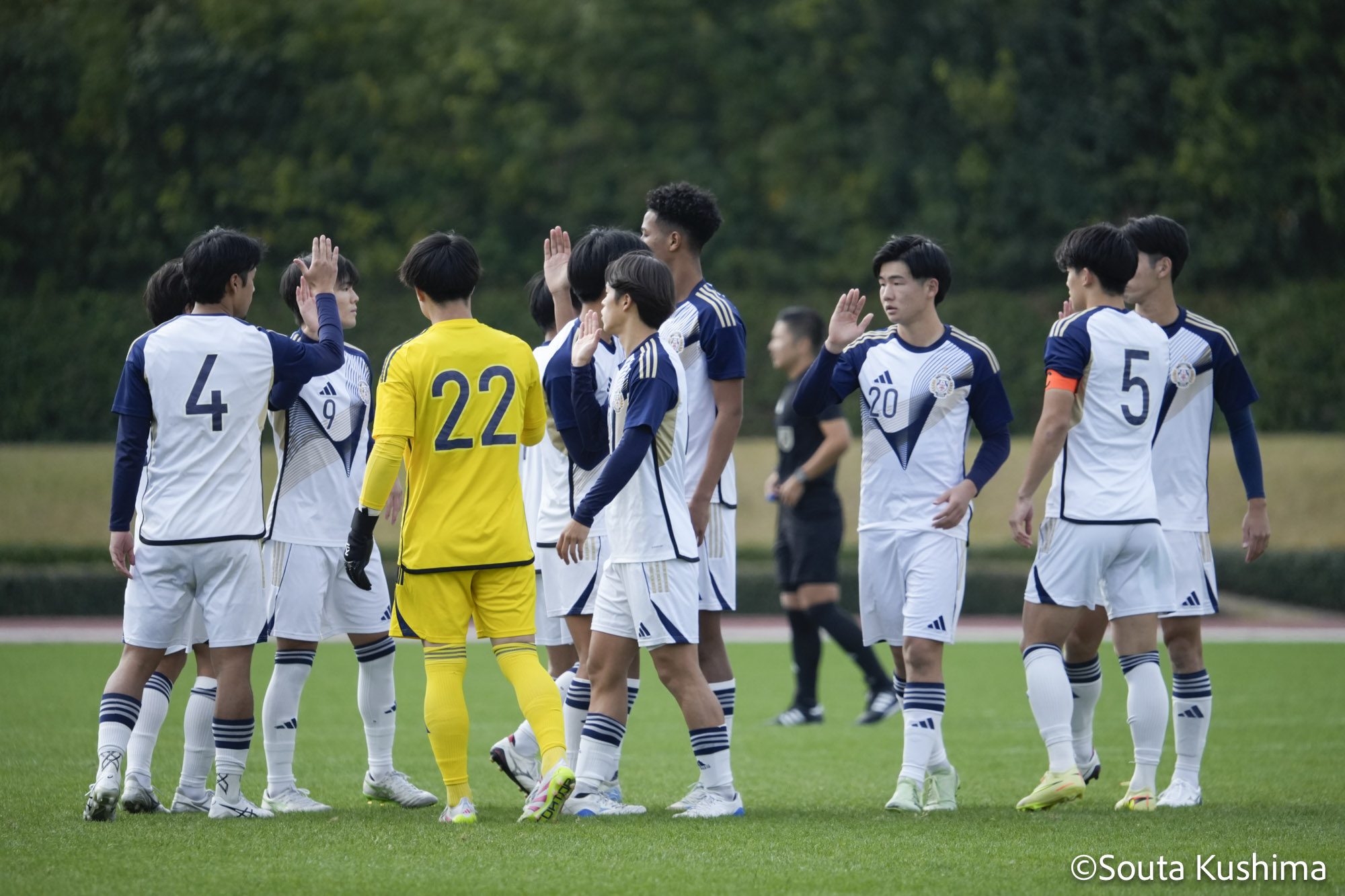 11-8 大学リーグ写真_日体大vs東洋（久島想大)-1
