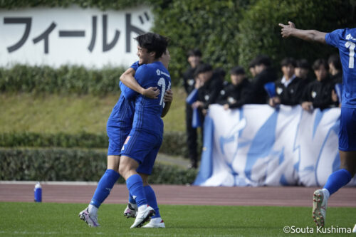 11-8 大学リーグ写真_日体大vs東洋（久島想大)-2