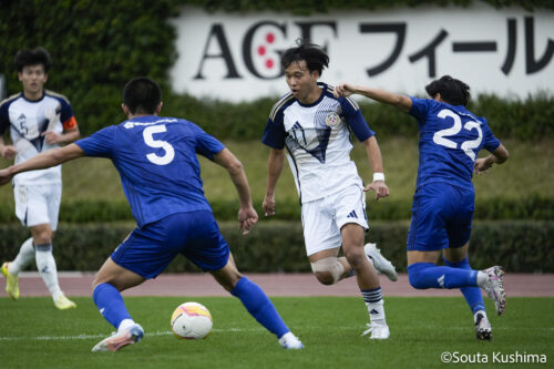 11-8 大学リーグ写真_日体大vs東洋（久島想大)-15