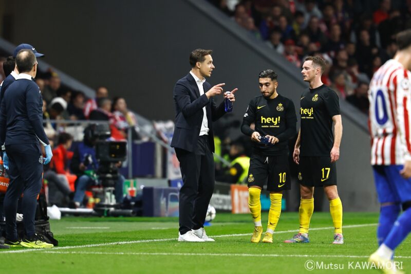 Please do not reproduce without prior permission.