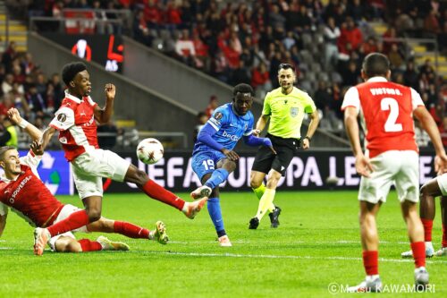 Please do not reproduce without prior permission.