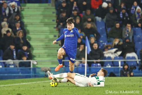 Please do not reproduce without prior permission.