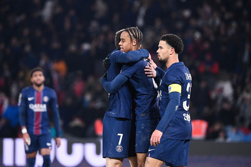 PSG、ル・アーヴルに3発＆クリーンシート快勝でリーグ首位をキープ！　瀬古歩夢はフル出場を果たす