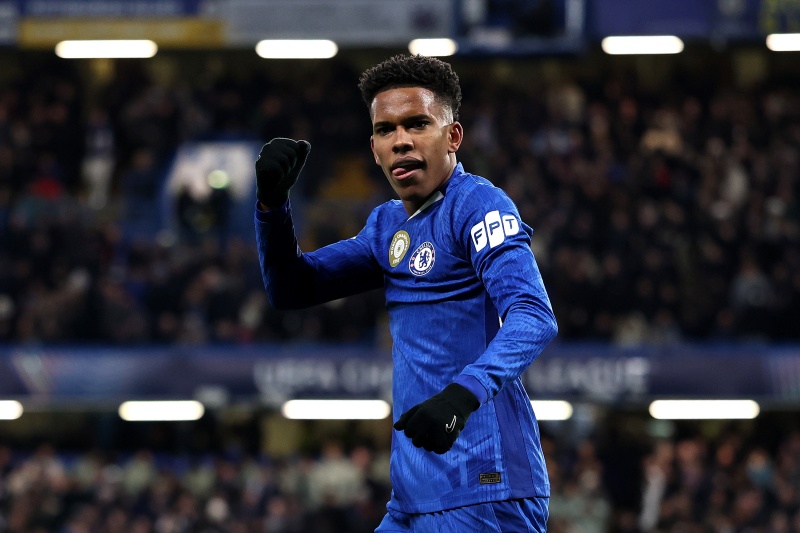 10代でCL初先発から3戦連発は史上3人目！ チェルシーFWエステヴァン