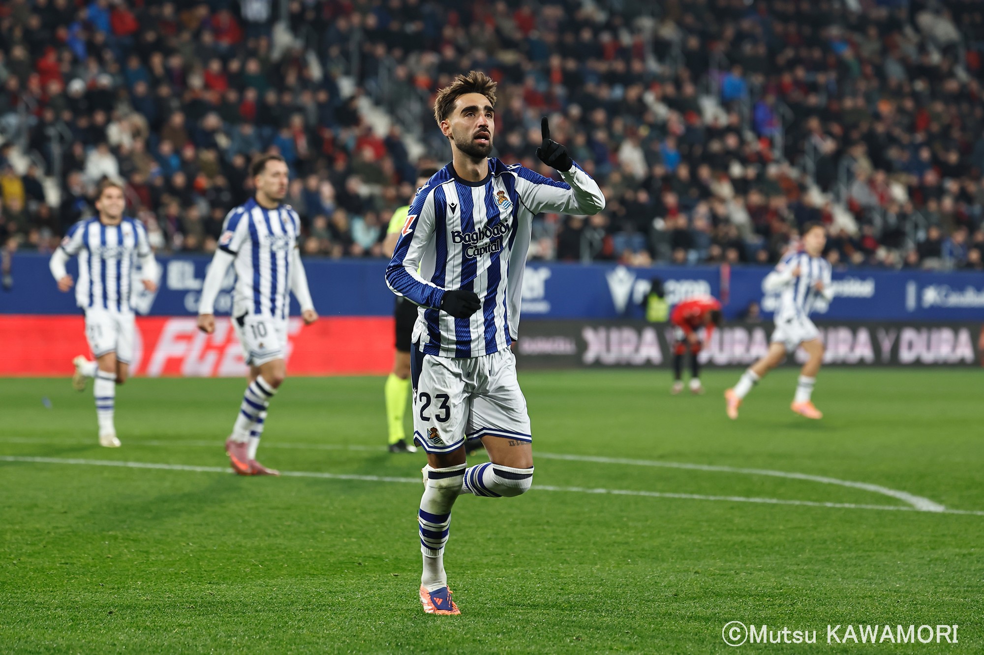 Please do not reproduce without prior permission.