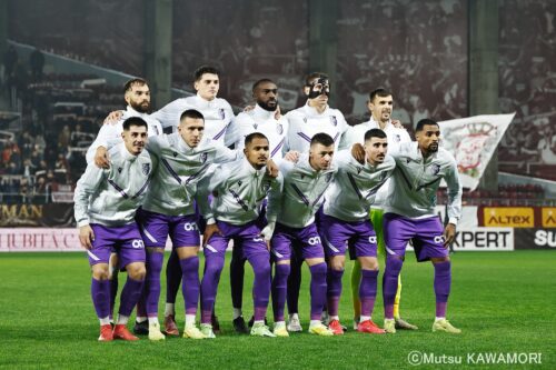 Please do not reproduce without prior permission.