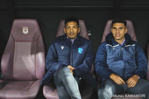 Please do not reproduce without prior permission.