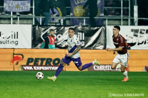 Please do not reproduce without prior permission.