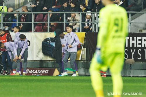 Please do not reproduce without prior permission.