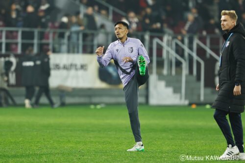 Please do not reproduce without prior permission.