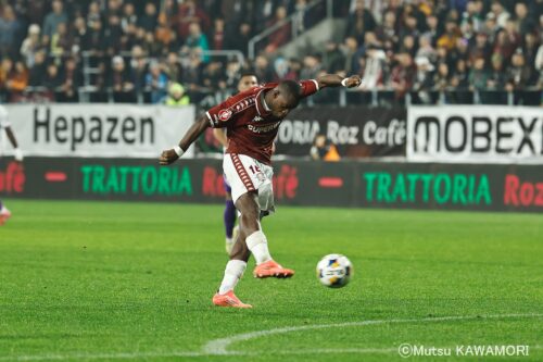 Please do not reproduce without prior permission.