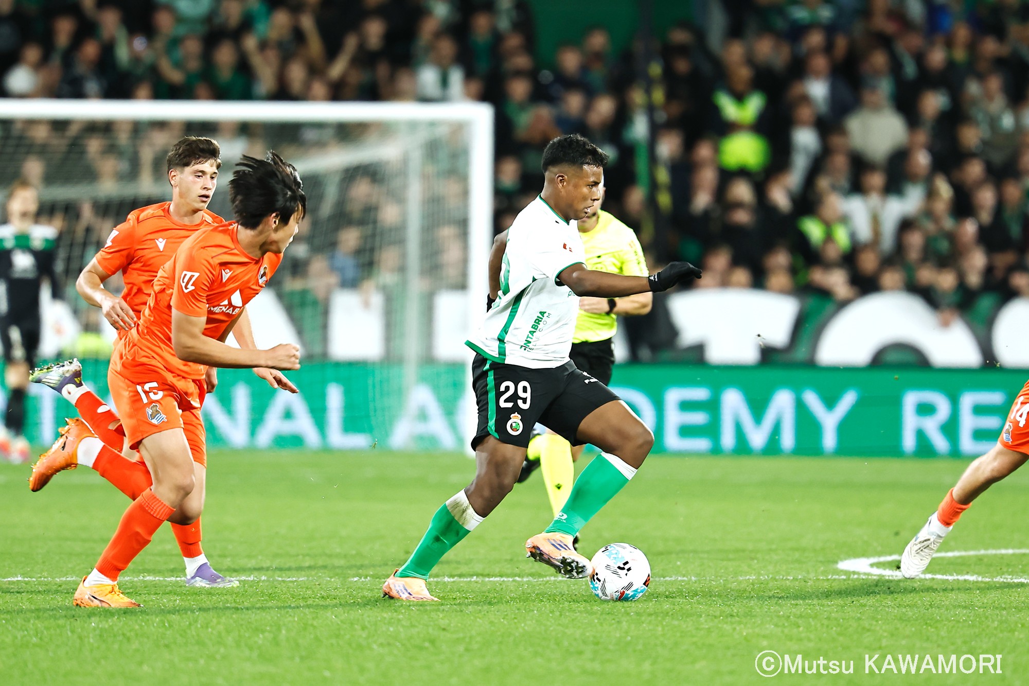 Please do not reproduce without prior permission.