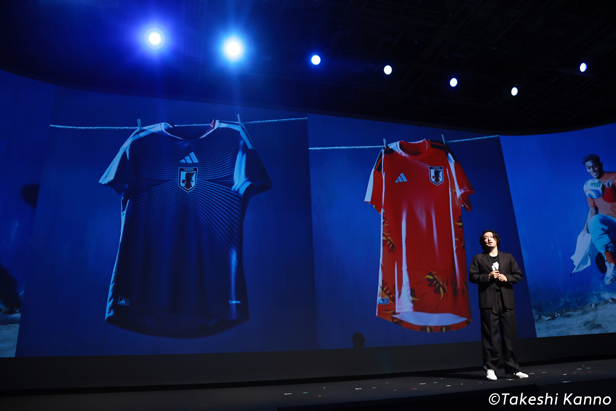 adidas-20251110-05