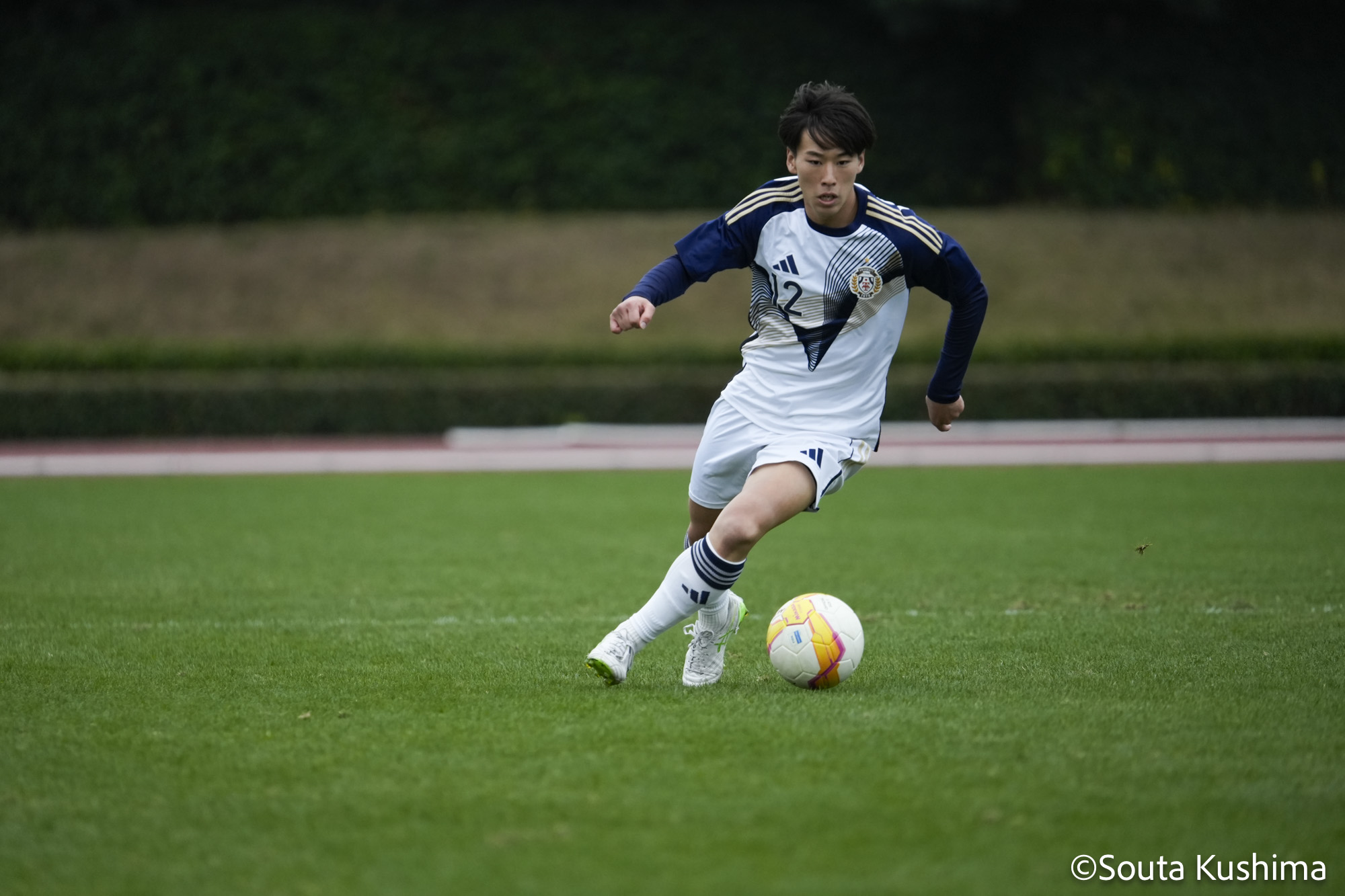 11-8 大学リーグ写真_日体大vs東洋（久島想大)-13