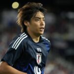 ヘンク＆森保Jに朗報！　伊東純也が約2カ月ぶりに練習復帰、クラブがSNSで写真付き報告