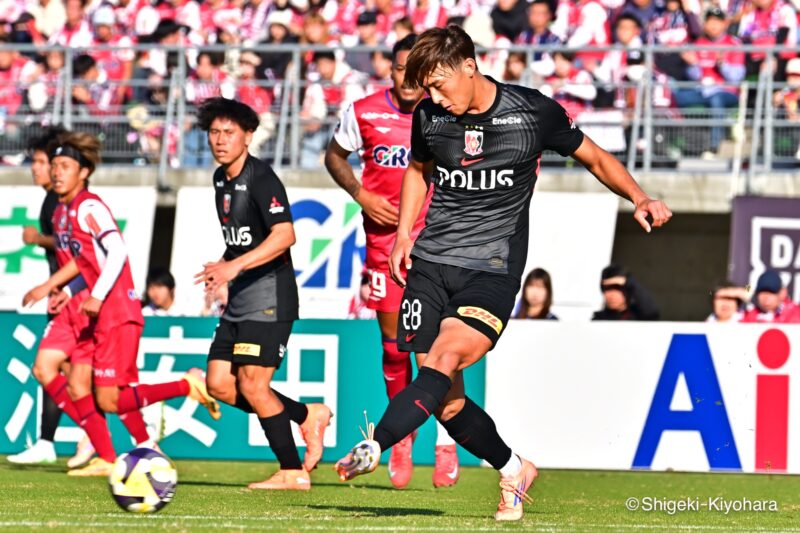 20251130 J1 Okayama vs Urawa Kiyohara33(s)