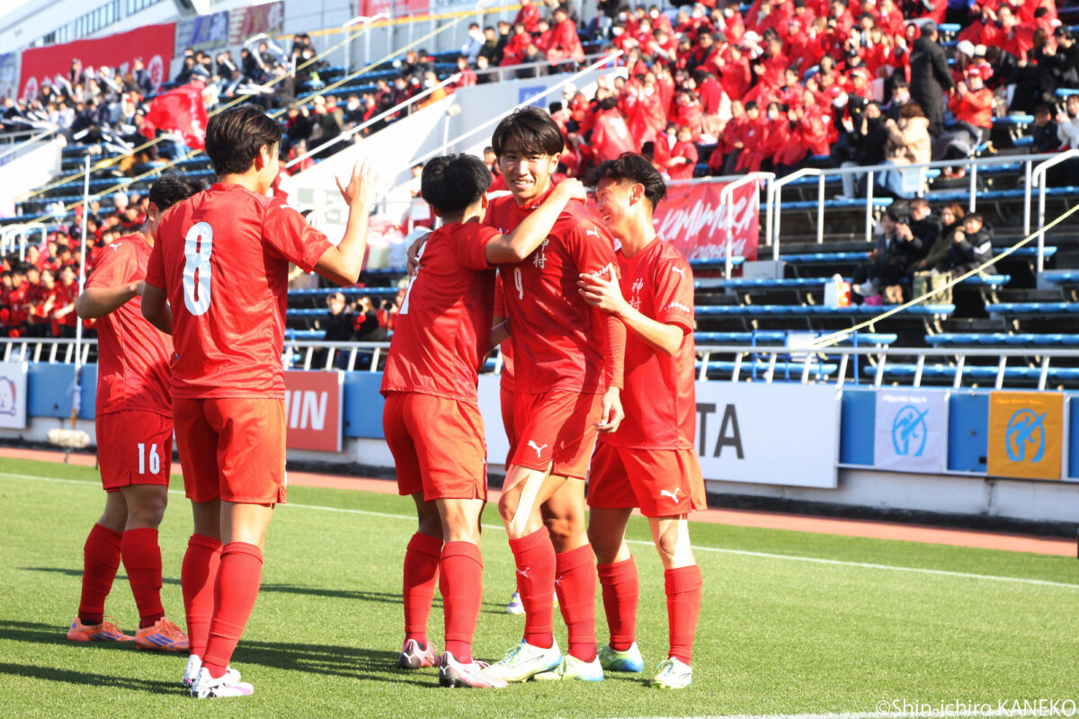 【写真ギャラリー】2025.12.31 第104回全国高校サッカー選手権大会 2回戦 東海学園 0－6 神村学園
