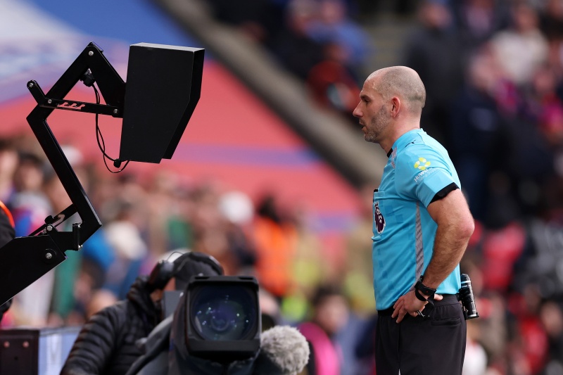 VAR